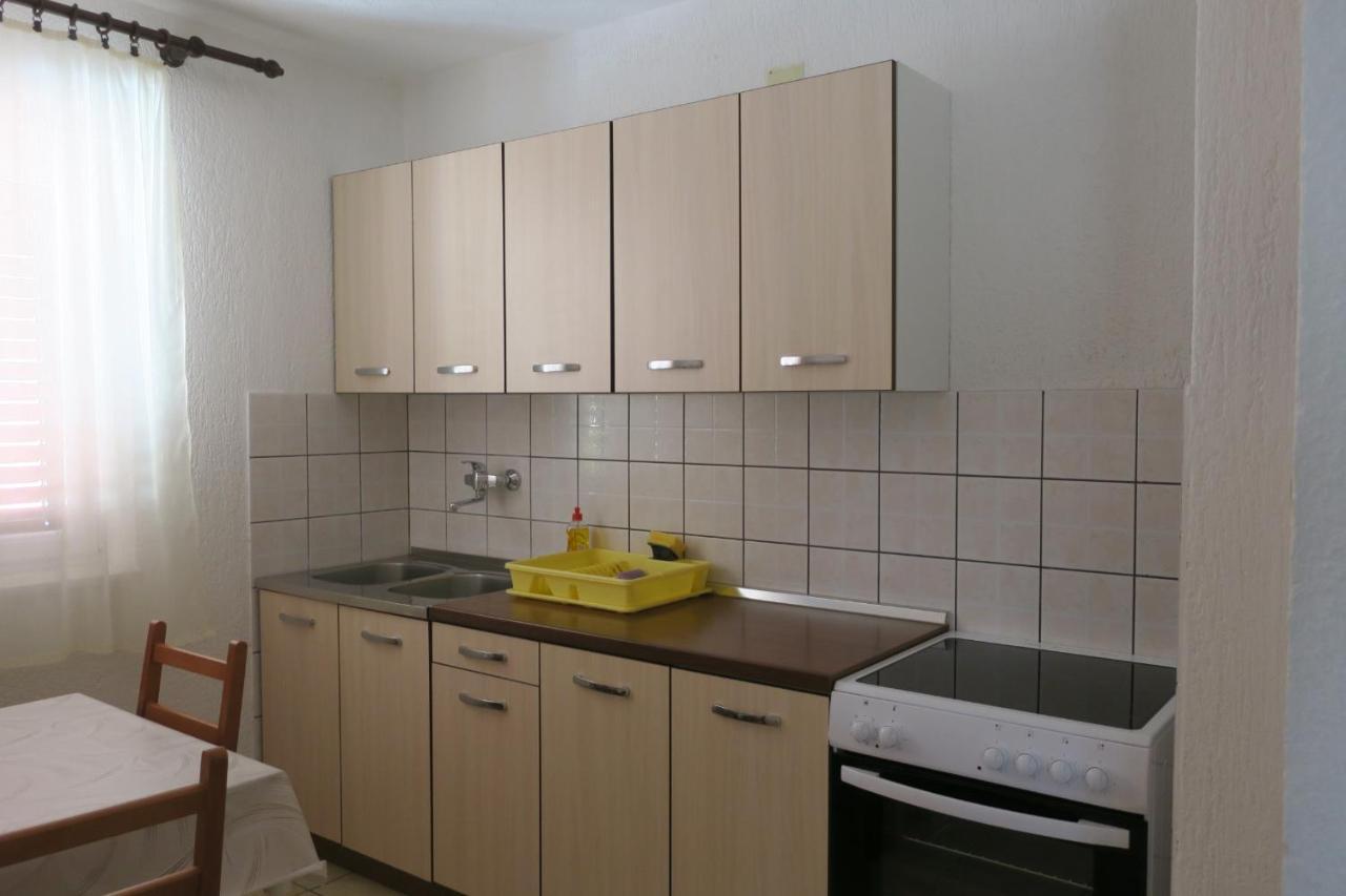Mesic Apartment セニ エクステリア 写真